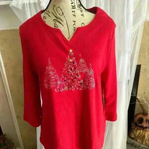 Christmas Tree Women’s Shirt. V- Neck . Red with Shiny Embellishments. NWT. PXL.